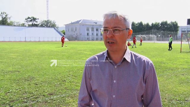 Финал футбольного турнира, организованный Ассоциацией профсоюзов, завершился классическим дерби смотреть онлайн