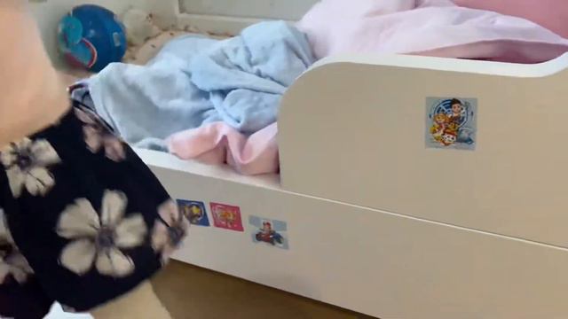 Маша и наклейки! смотреть онлайн