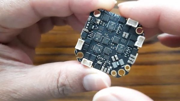 BETAFPV 95X V3 with F411AIO - Cinewhoop drone