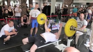 Классический русский жим. 55 кг 49 повторений.