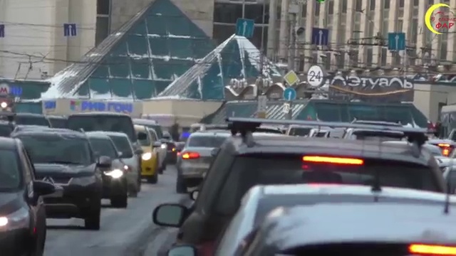 И это в центре Москвы! (встречка на Тверской) смотреть онлайн