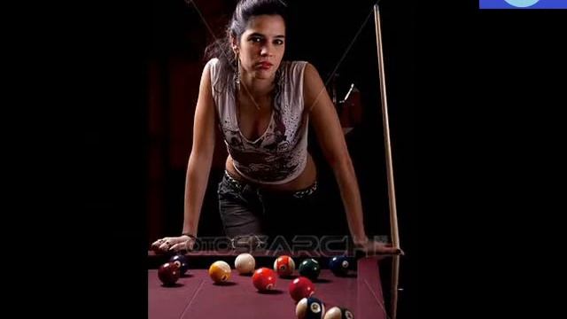 Женщины у бильярдного стола. Women near billiard table. смотреть онлайн