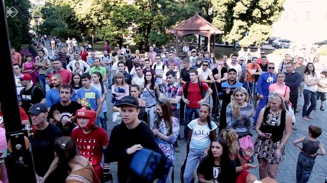 Золотое шоу. Составная картина.Украина. Харьков. смотреть онлайн