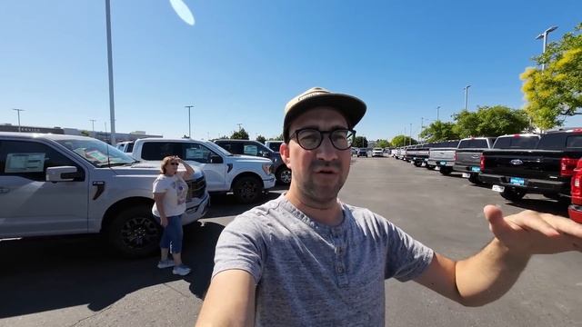 Ford CEO Makes INSANE Move! Now Dealers Are In Full PANIC Mode смотреть онлайн