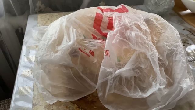 Левону 3 месяца ?❤️/….фотографируем /… тортик вкусный ❤️ смотреть онлайн