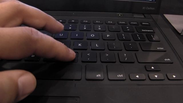 [CES] prototyp klávesnice Synaptics s šikmým zdvihem kláves смотреть онлайн