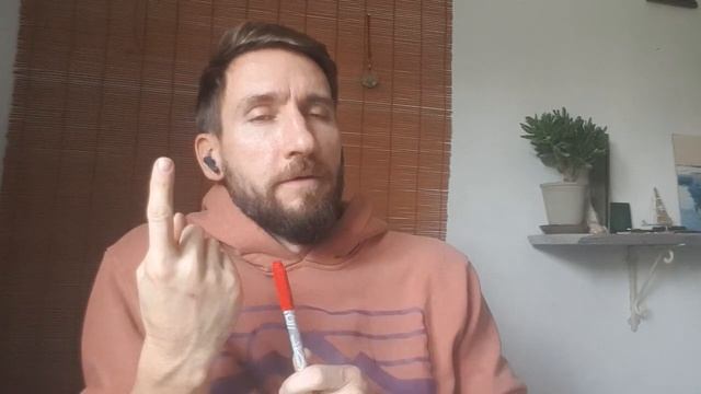 Как быть, если не можешь ни с кем поделиться тем, что внутри? смотреть онлайн