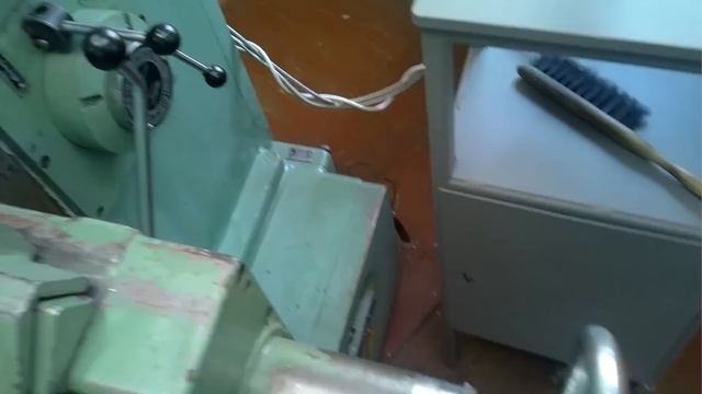 Вал. Фрезерование наклонного паза к осевому отверстию. смотреть онлайн