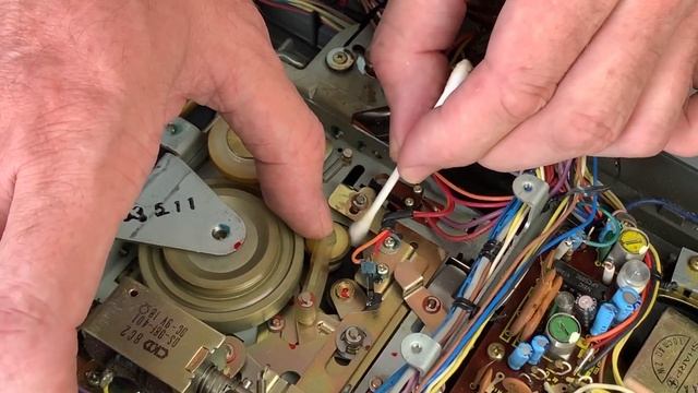 Sharp GF8080 Belt Change. Cassette Recorder Service GF-8080 Boombox Repair смотреть онлайн