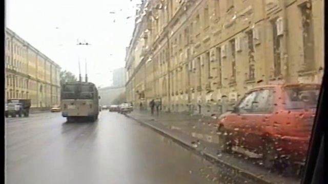 Съемка из автомобиля. Москва, 90-е, район Лефортово. смотреть онлайн