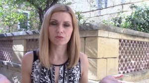 Первые прогулки. Как приучить щенка к туалету на улице?