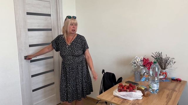 ТЕПЕРЬ ОДНА ХОЖУ КУПАТЬСЯ / АРИНА БЕЛАЯ смотреть онлайн