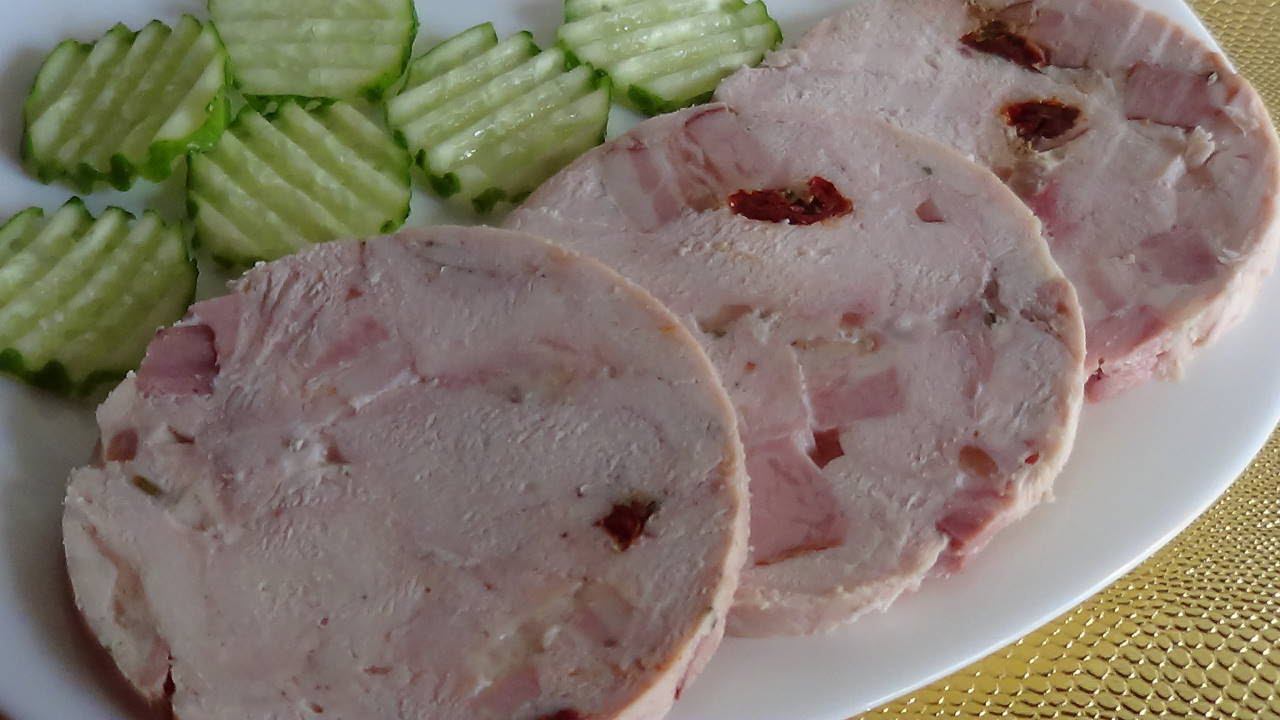 Домашняя куриная ветчина с копчёной грудинкой. смотреть онлайн