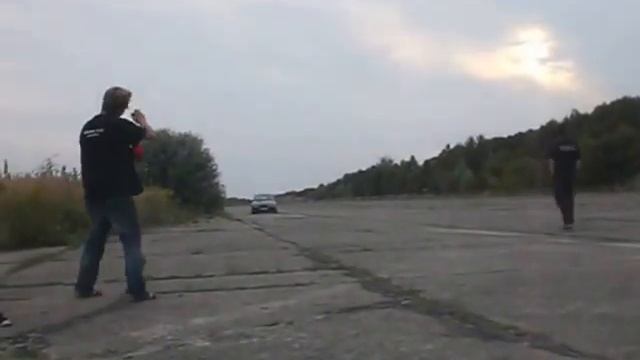 1/4 Meile Allstedt 2013 ... Testfahrt Renault 19 Turbo (kein B18FT!!!) смотреть онлайн