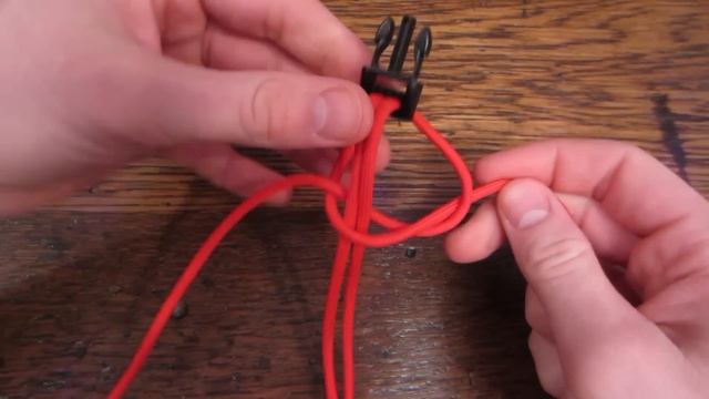 Easy Paracord Bracelet Tutorial! смотреть онлайн