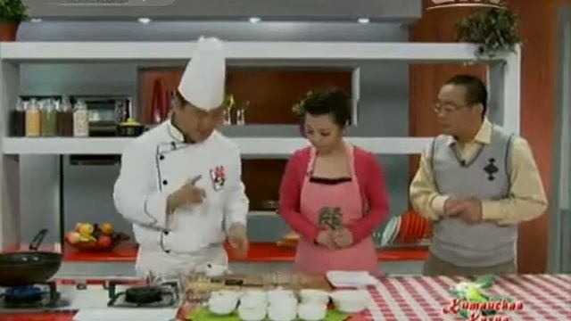 Золотистые креветки в песке смотреть онлайн