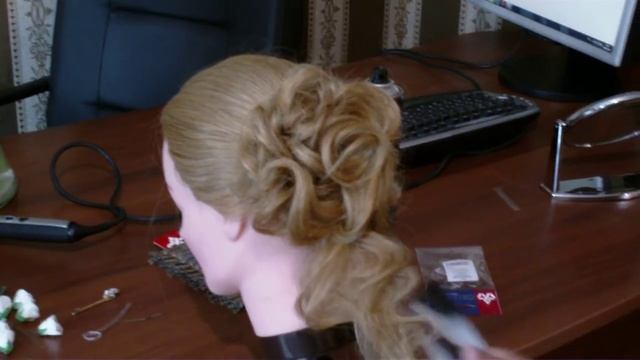 Запись урока | Шишка | Авторские причёски | Лена Роговая | Hairstyles by REM | Copyright © смотреть онлайн