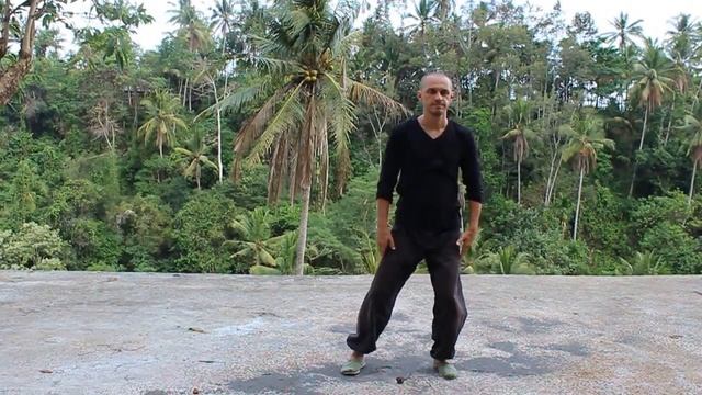 Дракон раскачивает небо