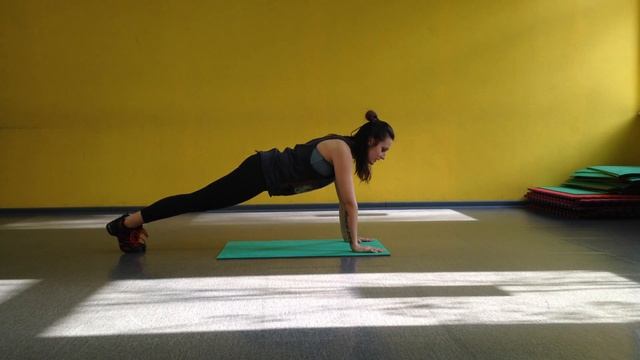 Планка, упражнение на выносливость