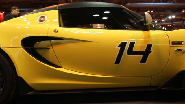 Lotus Elise Cup R world debut at Autosport Intl 2014 смотреть онлайн