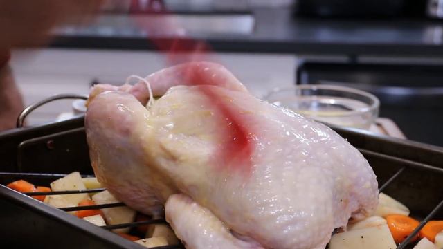 The Ultimate Juicy Roasted Chicken Recipe 🍽 смотреть онлайн