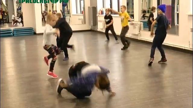 Димитровградские танцоры готовятся к фестивалю по брейк-дансу «Грань момента» смотреть онлайн