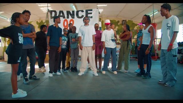 NDOVU KUU - PRETTY GIRLS TWERK OFFICIAL DANCE ( DANCE98 ) смотреть онлайн