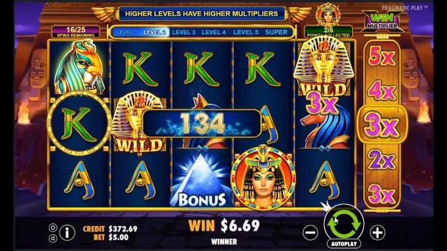 Queen of Gold - Slot Machine смотреть онлайн