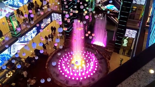 ТЦ Европейский (Москва) Новый фонтан 2017 смотреть онлайн