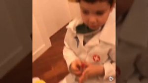 Микки Маус заболел !!! Делаем укол и лечим !!)
