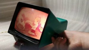 ДЭФИ диапроектор (фильмоскоп) СССР. DEFI slide projector (film projector) USSR