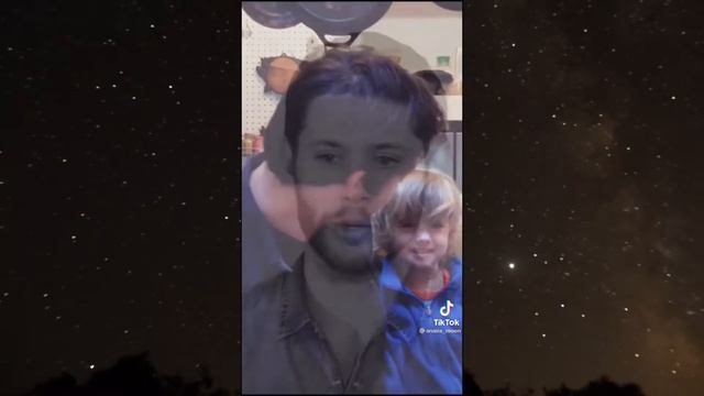 Дженсен Эклс, сверхествественное, монохроматизм