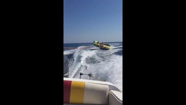 Aug 27, 2015 смотреть онлайн