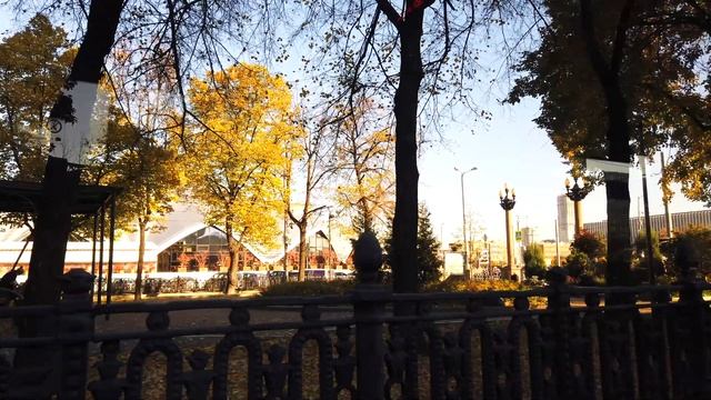 ⁴ᴷ⁶⁰ Riding Moscow Tram: Route #39 - Universitet Mt. Along Tretyakovskaya Mt. & To Chistye Prudy Mt