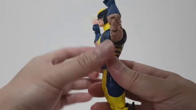 Marvel Legends X-men Wolverine Unboxing смотреть онлайн