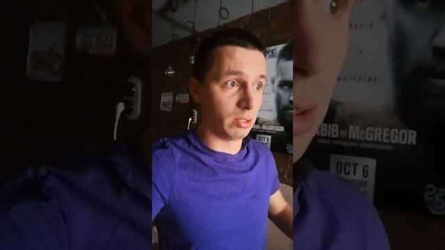 Как дерзко заявить о себе в новой компании / Коротко о том, как заводить друзей и оказывать влияние смотреть онлайн