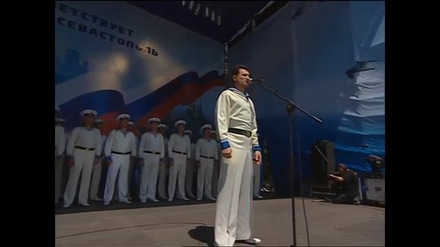 На ветвях израненного тополя... Слова А. Суркова. Музыка С. Потоцкого. Военно-патриотические песни. смотреть онлайн