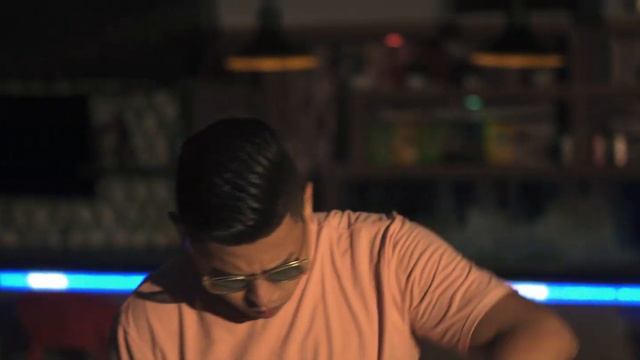 Si Nos Volvemos A Ver - Alex Estrada (Video Oficial) смотреть онлайн