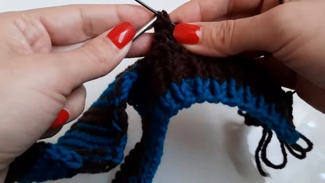 УЗНАЛА КАК СВЯЗАТЬ ДОМАШНИЕ ТАПОЧКИ СПИЦАМИ смотреть онлайн