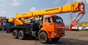 Краткий обзор автокрана ИВАНОВЕЦ КС-45717К-3Р на шасси КАМАЗ-43118 (6х6).