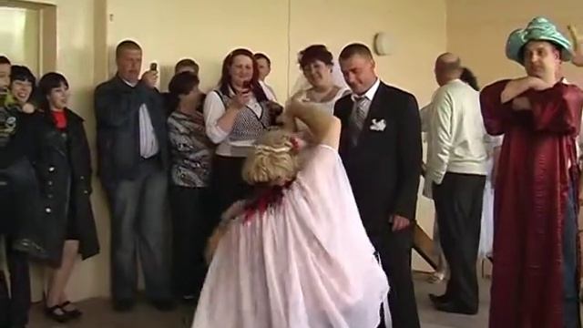 Свадьба - танец Лолиты смотреть онлайн