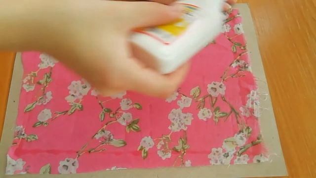 Наклеивание ткани на картонную основу смотреть онлайн