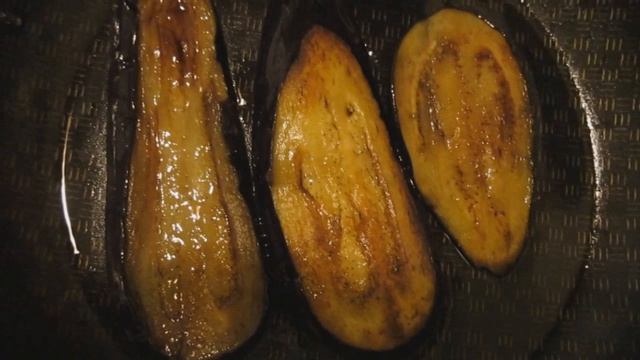Баклажаны в уксусно-чесночном соусе с кинзой. Грузинская кухня. смотреть онлайн