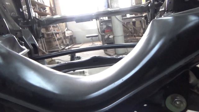 Frame Off Restauration Mercedes 350 SLC Teil14: Rot,Rot, Rot sind alle meine Kleider... смотреть онлайн
