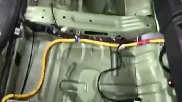Хендай Гетц, какое количество заводской шумоизоляции установлено в авто? Да, немного, но есть смотреть онлайн