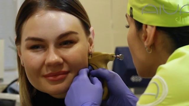 Прокалывание ушей AIVA clinic смотреть онлайн