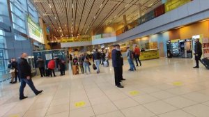 Обзор АЭРОПОРТА Кольцово Екатеринбург, снаружи и внутри по полному | Апрель 2021год.