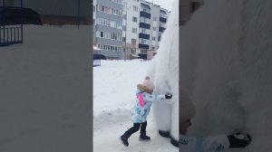 Весёлое поздравление. Ростовые куклы. Подборка. Белый Мишка