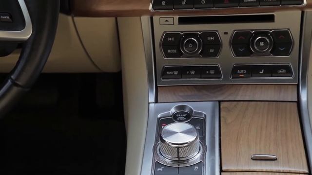 Авто бизнес класса Jaguar / Ягуар черный смотреть онлайн