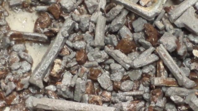 Как получить много свинца из аккумулятора. Гальванический способ.